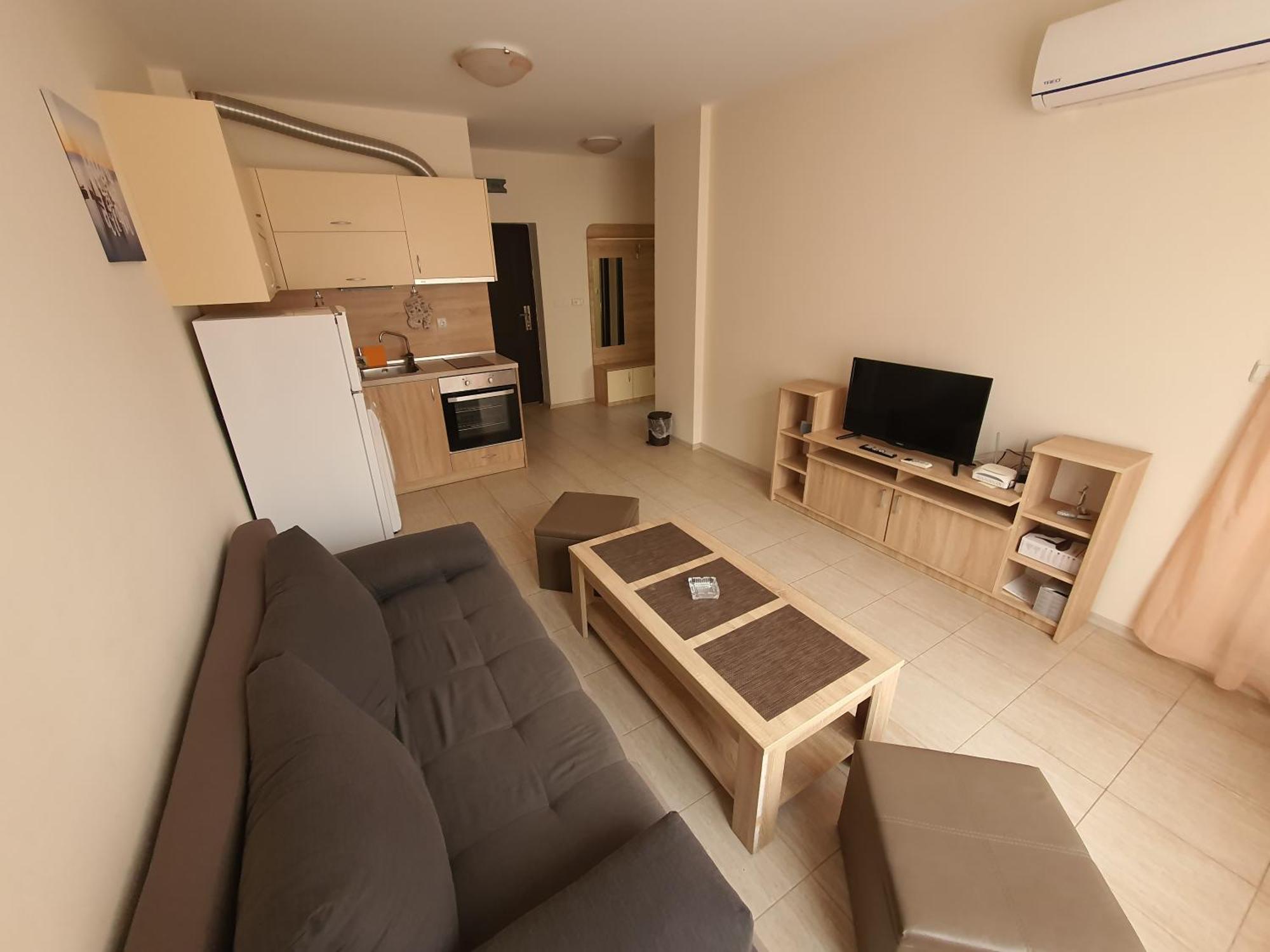 Таня 10 Appartement Pomorie Buitenkant foto
