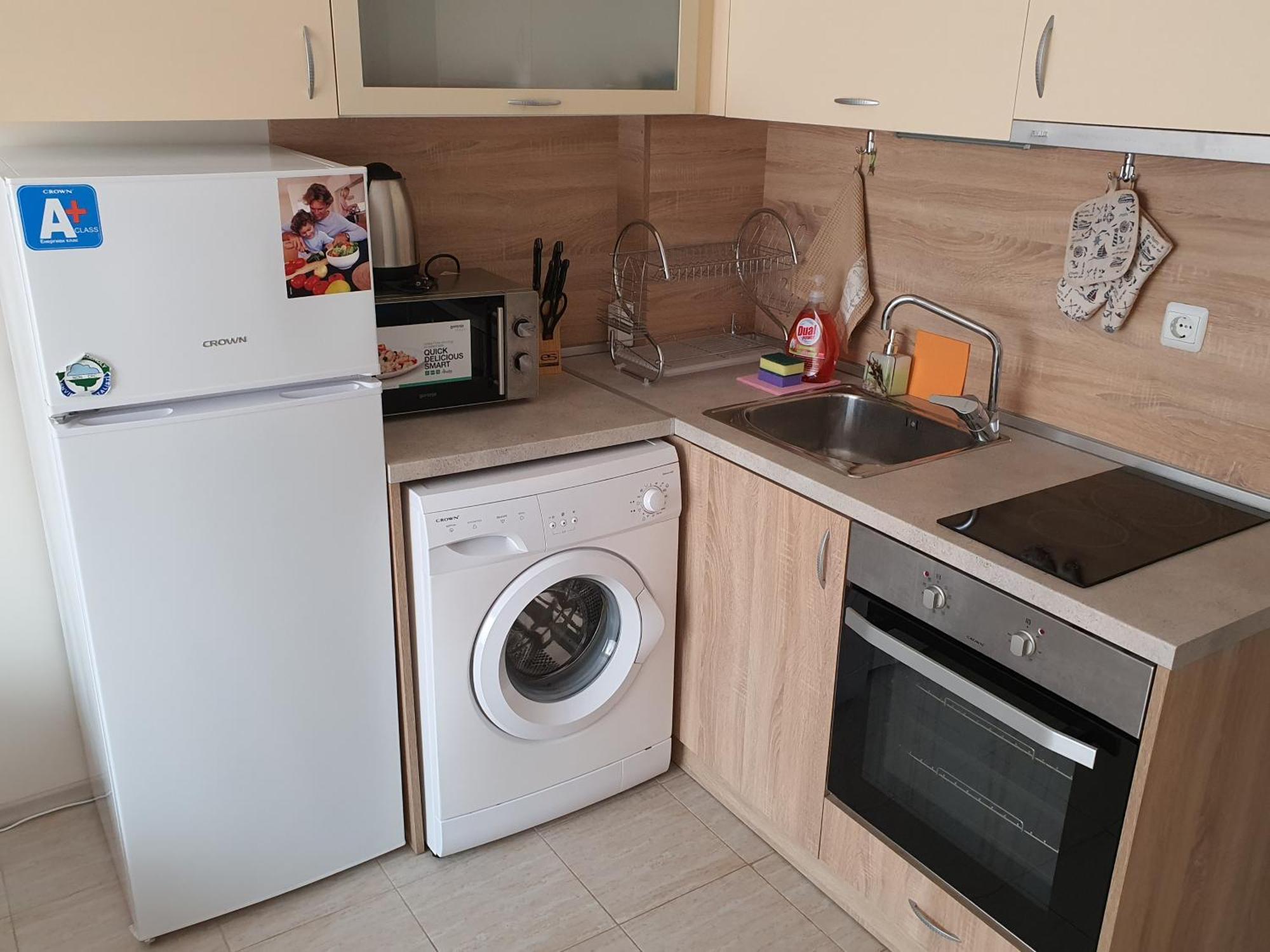 Таня 10 Appartement Pomorie Buitenkant foto